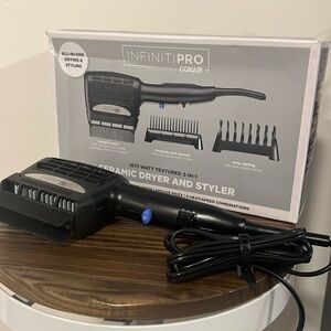 Conair
1875 watt textured 3-in-1 ceramic dryer and styler, Hair Dryer
